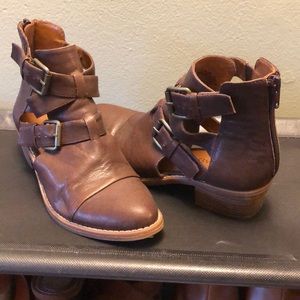 Nine West leather booties